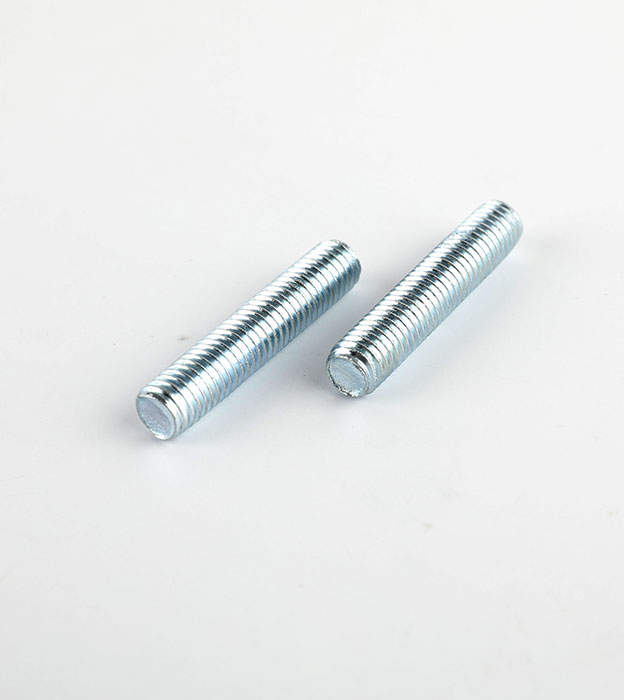 Paslanmaz Dişli Çubuklar, çeşitli parçaları birbirine sabitlemek için popüler bir seçimdir